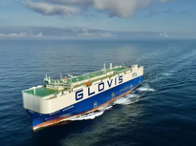 Image: Seaspan Takes Delivery of First 10,800 CEU Dual-Fuel LNG Pure Car and Truck Carrier