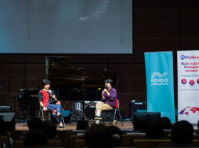 Image: Internationally Acclaimed Malaysian Pianist Magdalene Ho Inspires Next Generation Through TalentCorp's MyHeart Initiative