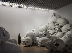 Image: Mori Art Museum's "Ron Mueck" Exhibition Welcomes Over 200,000 Visitors