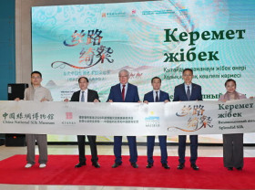 Image: Overseas Gallery of China National Silk Museum - Splendid Silk Exhibition Opens in Kazakhstan, Weaving a Tapestry of Cultural Exchange