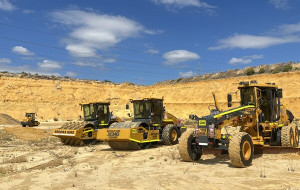 XCMG and Brooks Australia Host Landmark "Dig Day" Test Drive Event, Showcasing Heavy Machinery Excellence in Australian Outback