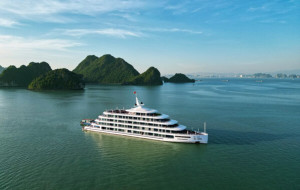 Pioneering a New Era: BestPrice Travel Drives the Evolution of Halong Bay Cruises to Meet World-Class Standards