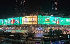 2,400 sqm: Asia's Largest Indoor Transparent Screen Shines at Central World, Thailand