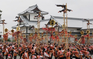 Hyakumangoku Festival in Kanazawa: A Grand Procession Rooted in Samurai Legacy