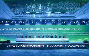 Shandong Heavy Industry Group Showcased Green, Intelligent High-end Equipment in Vietnam