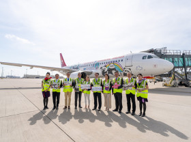 Image: Hong Kong Airlines × Ocean Park Panda Friends Livery Aircraft Receives Comprehensive Upgrade