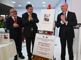 Image: Russian edition of Volume I of "China's Governance Under Xi Jinping's Leadership" launched in St. Petersburg
