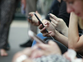 Image: Social Media Has Hijacked the Australian Shopping Journey and Brands Risk Falling Behind, Research Finds