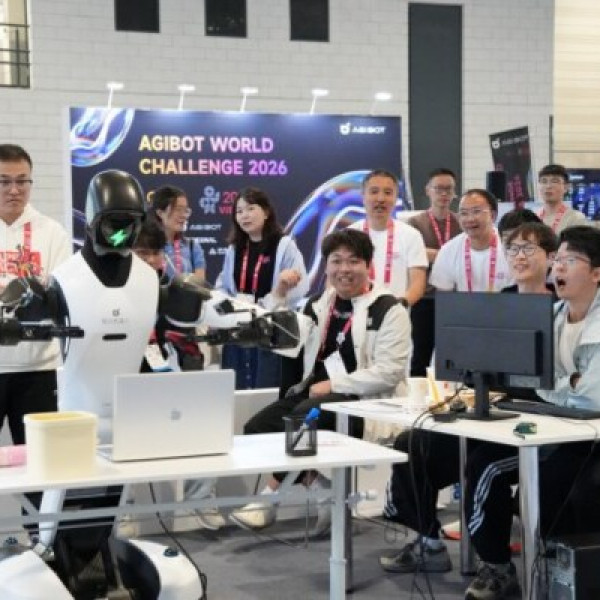 Image: AGIBOT WORLD CHALLENGE 2026 Advances Embodied AI Competition from Simulation to Real-Robot Testing at ICRA 2026