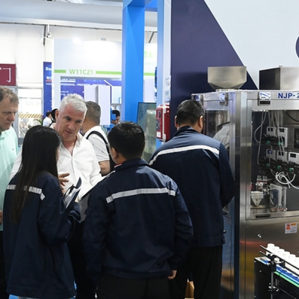 Image: Finetech Debuts Fully Automatic Liquid Capsule Filling Machine at CPhI China 2026 in Shanghai