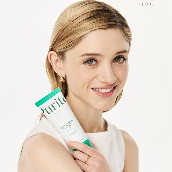 Image: Natalia Dyer Begins Her K-Beauty Journey with Purito Seoul