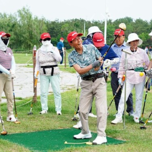 Image: Xinhua Silk Road: Park golf tourism gains popularity among ROK tourists to Weihai, Shandong
