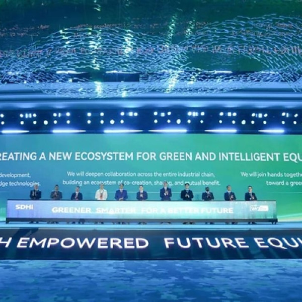 Image: Shandong Heavy Industry Group Showcased Green, Intelligent High-end Equipment in Vietnam