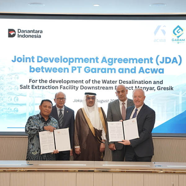 Image: Acwa signs joint development agreement with PT GARAM for Indonesia's first utility-scale integrated seawater desalination and industrial salt project
