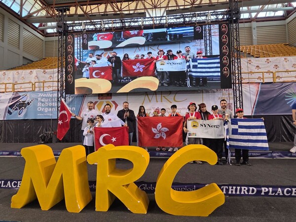 Hong Kong-Macau Joint Delegation Shines in Greece at the "MRC Robot Olympiad"