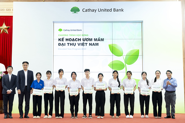 Cathay United Bank Strengthens Youth Development in Vietnam Through 18-Year Elevated Tree Program and Financial Literacy Education