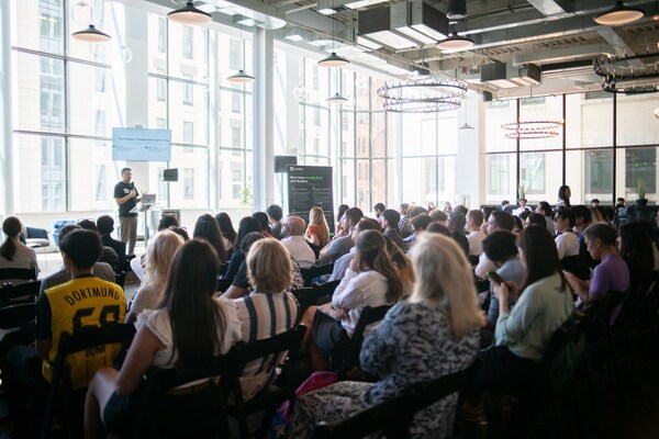 "Go AI Native with MuleRun" Lights Up New York Tech Week