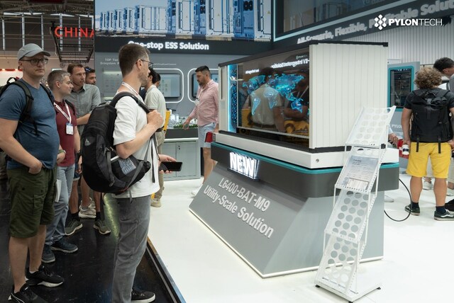 IBM Debuts World's First Sub-1 Nanometer Chip Technology