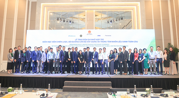 Vietnam Explores Sustainable Aviation Fuel Development at International Conference in Hanoi