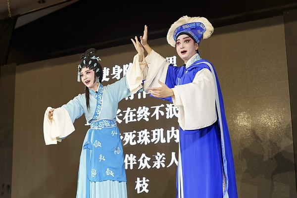 Cantonese opera plus stand-up comedy win over Singapore audiences