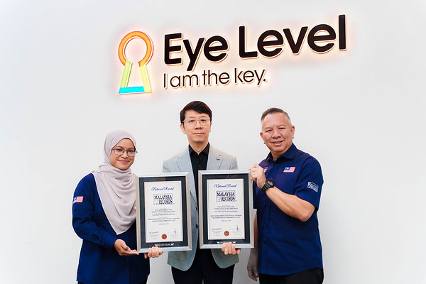 Eye Level Malaysia Achieves Double Recognition in the Malaysia Book of Records