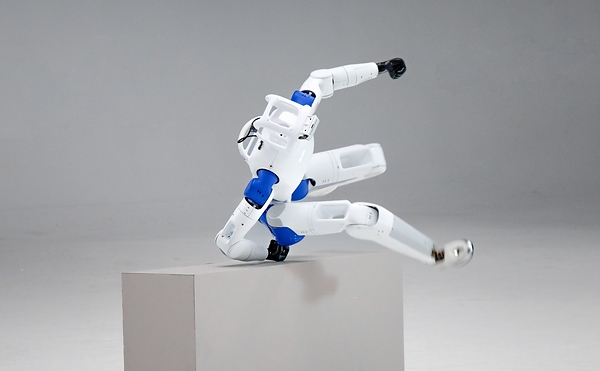 Born to Be Open: RoboParty Launches RP1, a Full-Stack Open-Source Humanoid